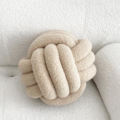 Almofada Nó Trançado Manual 22cm Forma de Bola Redonda Sherpa Elástica Companheira de Dormir Decoração Sofá Sofá Almofada de Arremesso Almofada Fotografia