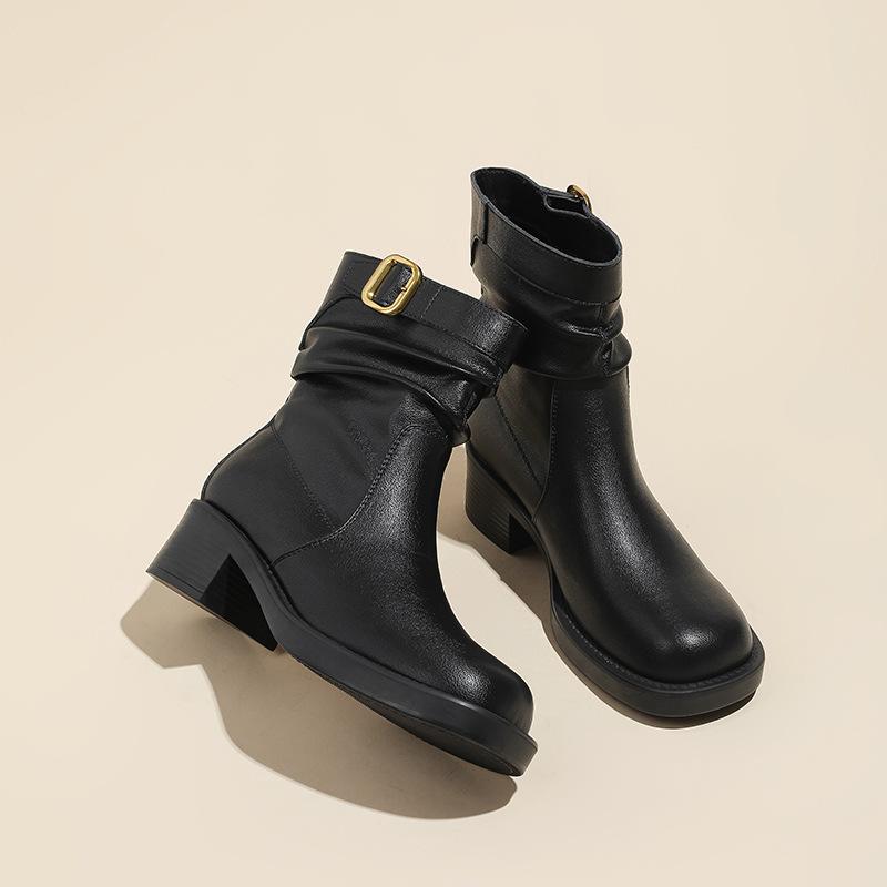 Retro pleated boots This year's popular western style mid-tube boots 2025 autumn and winter with Martin boots short boots for women