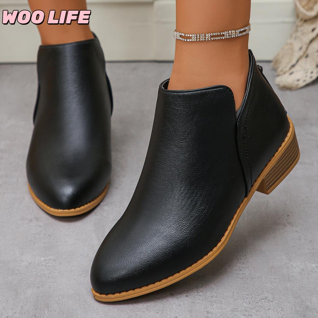 Pointed Rear Zipper Short-tube Martin Boots Women's Plus Size Leather Boots Solid Color Thin Thick-heeled Leather Ankle Boots