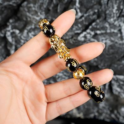 Feng Shui Armband mit schwarzen Perlen und goldenem Pixiu-Charm-Schmuck