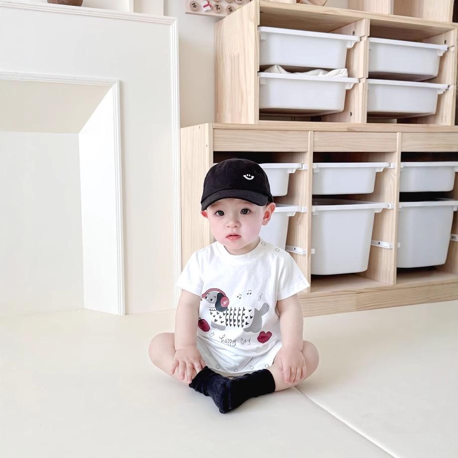 Baby- und Kleinkind Cartoon-Print Kurzarm-Strampler und T-Shirt Set mit Modischen Baby-Shorts - Sommer-Trend