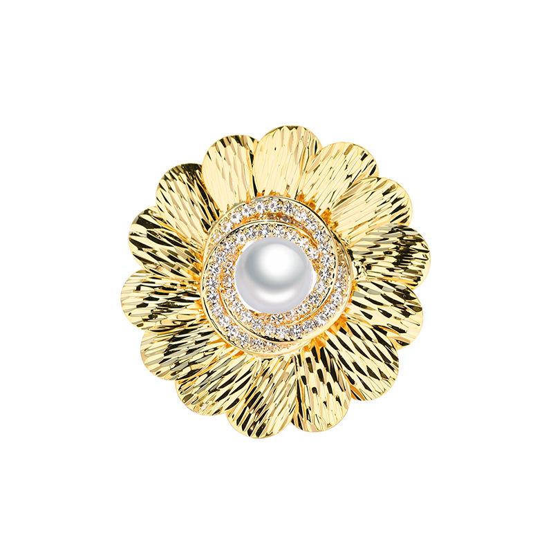 Bo Xin Yun Elegant Gold Van Gogh Sunflower Brooch - Luxurious Retro Design Accessory