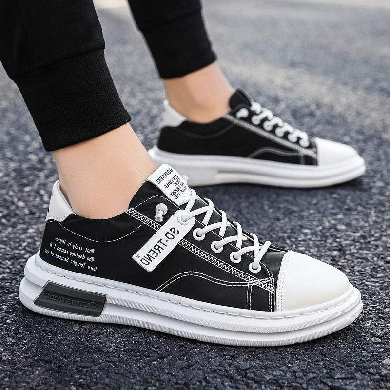 Men's Shoes Winter Trend High-top Canvas Shoes Men's Students Board Shoes Men's Velvet Cotton Shoes Sports and Leisure Shoes Men's
