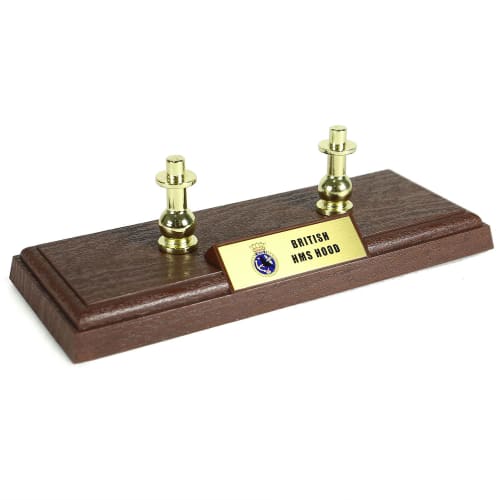 Platz Waltersons 1/700 WWII Royal Navy Battlecruiser Hood (Full Hull) Finished Model