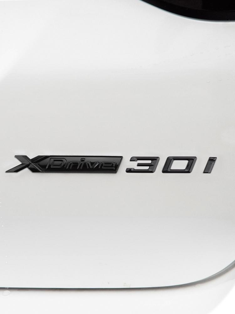 Suitable for BMW X1 X2 X3 X4 X5 X6 X7 F49 U12 F39 G08 G18 F15 F25 F26 G01 G02 G05 G06 G07 logo alphanumeric