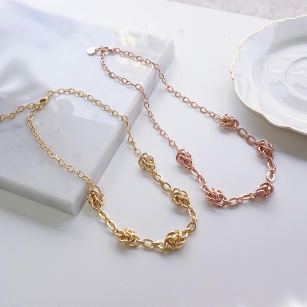 Bellemann Princess Ribbon Women's Chain Rose Necklace Gold Choker