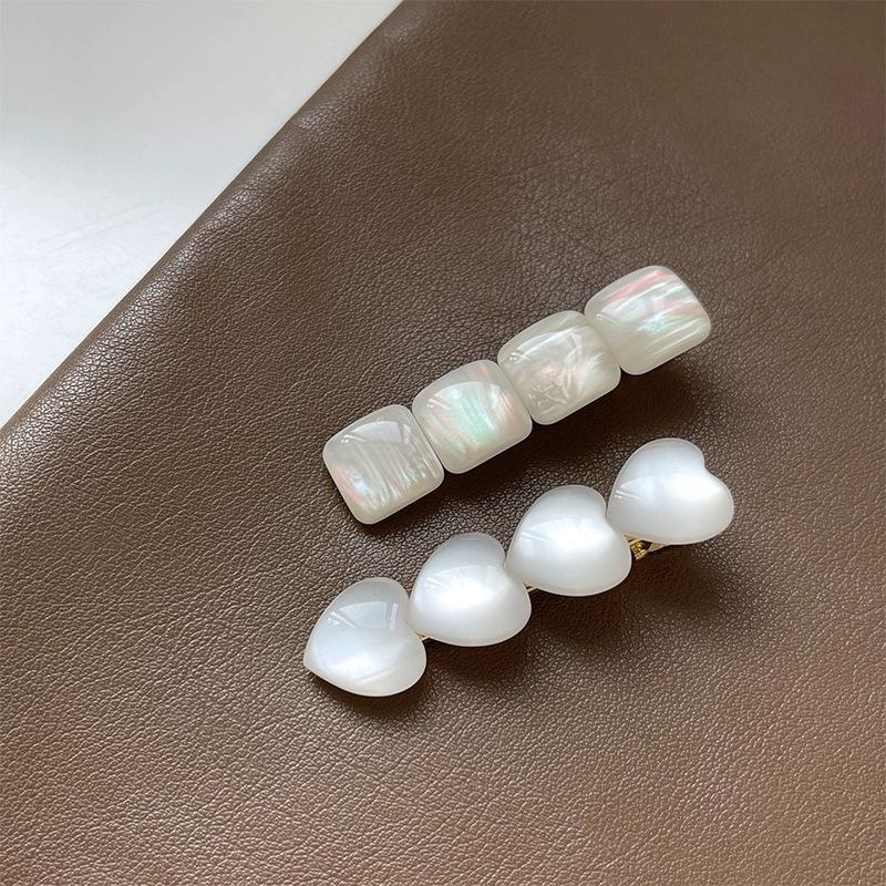 2pcs Summer fresh cat eye stone hairpin, heart-shaped shell, side clip, bangs clip, exquisite duckbill clip, hair clip