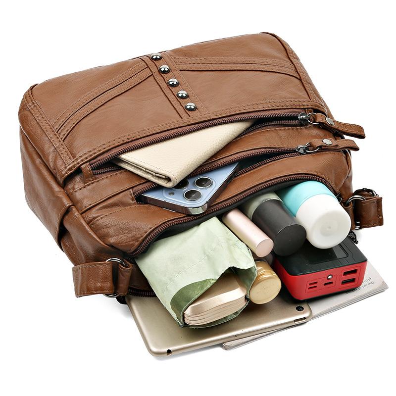 Geantă de umăr de mare capacitate, din piele moale, cu mai multe compartimente, pentru mamă de vârstă mijlocie