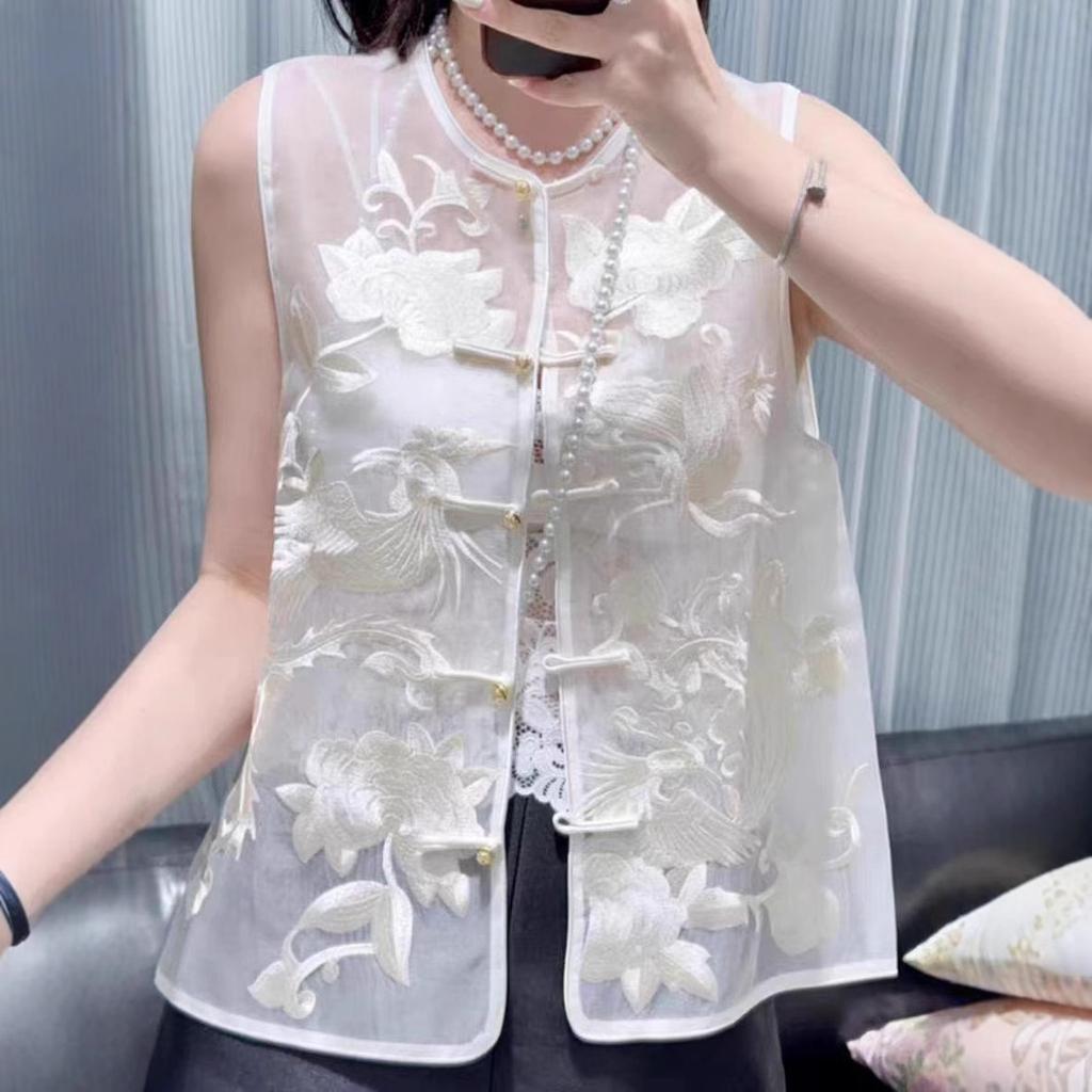New vest summer antique fashion embroidered top