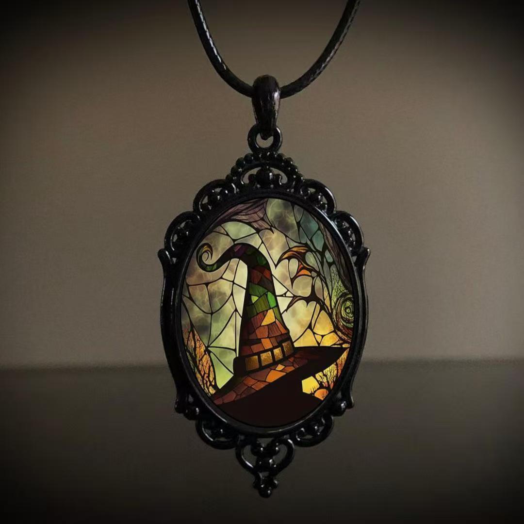 Vintage Oval Glass Pendant Necklace Alloy Frame Stained Glass Style Witch Hat Design Adjustable Chain Jewelry Accessory One Size чёрный