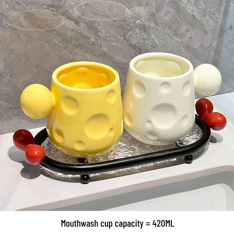 Luxury Ceramic Toothbrush Holder - Elegant High-End Design for Couples