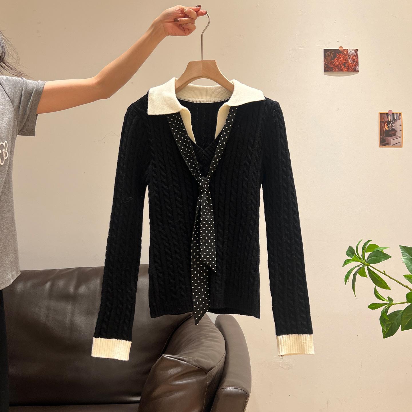 

Design sense splicing fake two-piece long-sleeved knitted bottoming shirt women s autumn and winter new lapel thin inner top One size fits all чорний