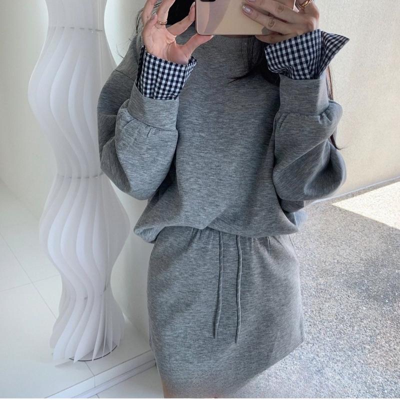 Autumn Winter Women Fashion Outfits Two Piece Set Round Collar Pullpvers + Elastic Waist Shorts Skirt New Aesthetic Casual Patchwork Suit