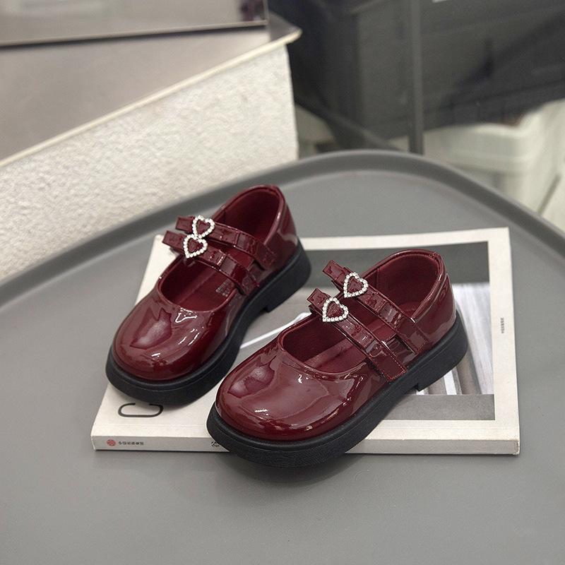 Girls' red leather shoes, children's foreign-style princess shoes 2025 new girls' soft-soled single shoes, middle-aged and older children's performanc