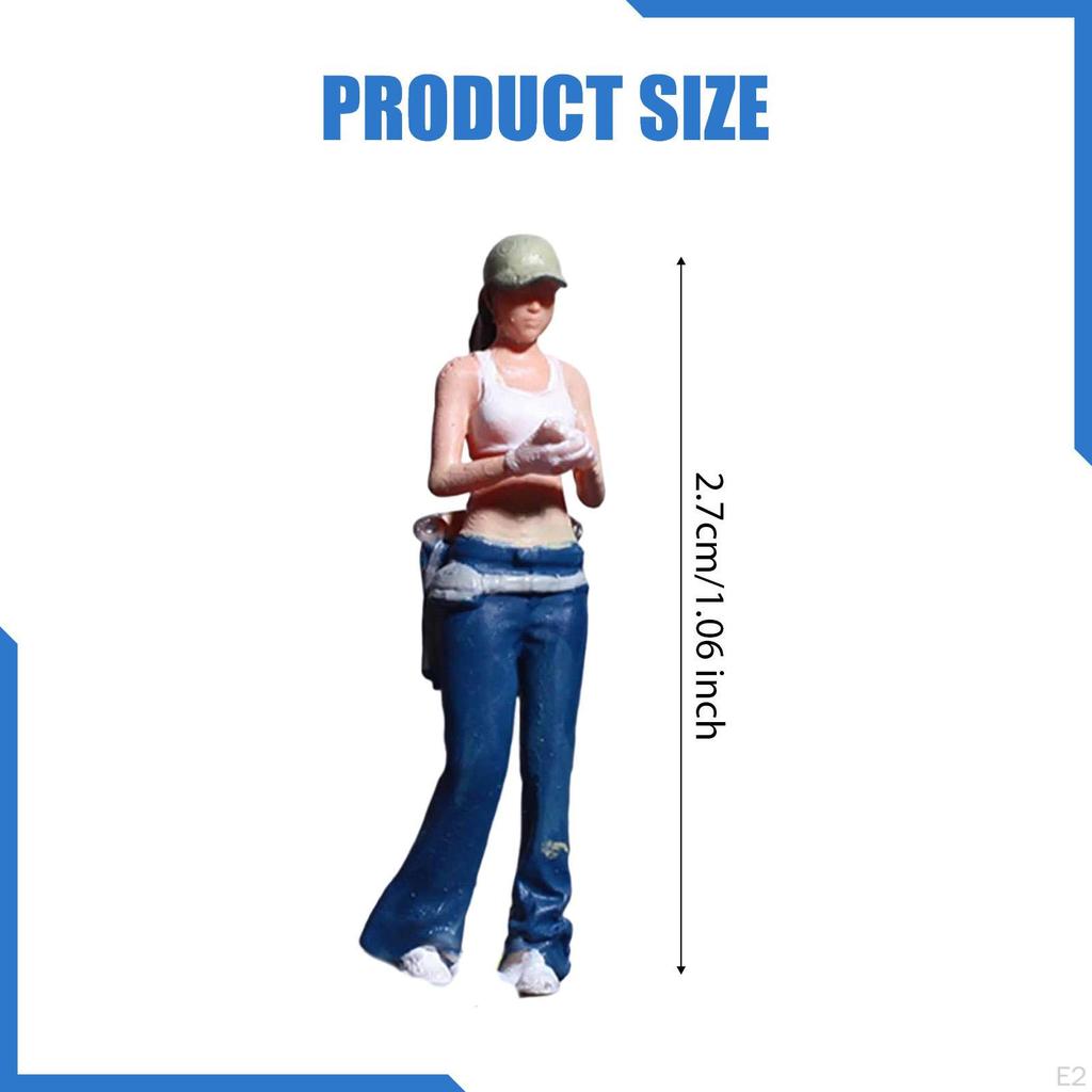 1/64 Miniature Female Figure Repair Diorama Resin for Photography Props