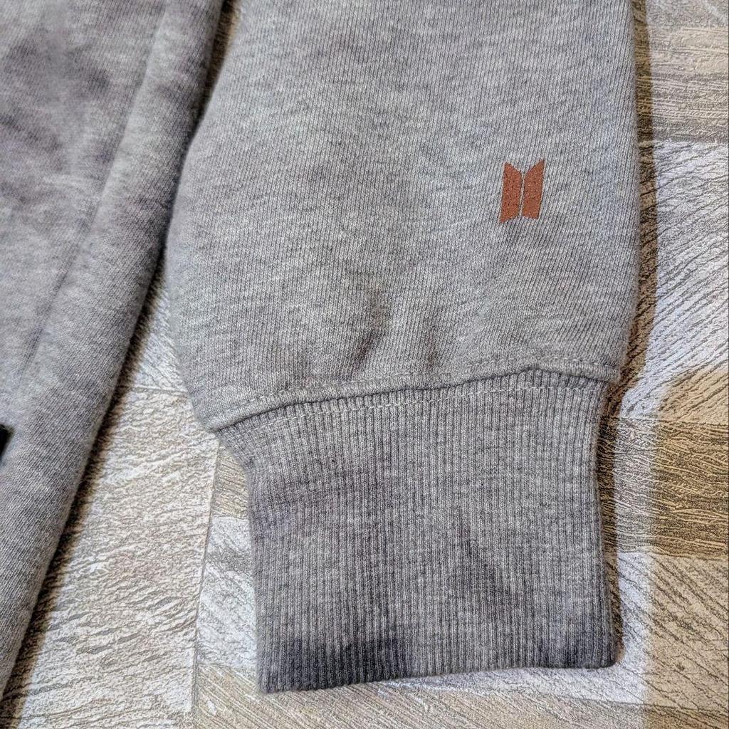 [USED] End of Month Sale BTS Fortunebox ON Hoodie M Size