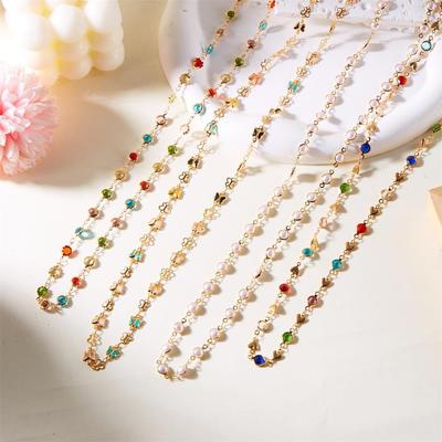 Neue europäische und amerikanische Mode kreative Farbe Strass Fransen Halskette Nische High-End Farbe Y-förmige Schlüsselbeinkette