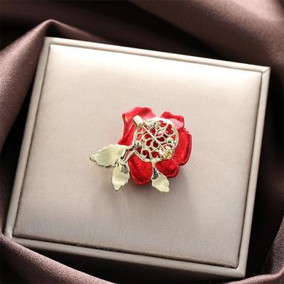 Temperament Classic Diamond Red Rose Brooch High-End Suit Accessories Pins For Women Girls Elegant Brooches Jewelry Accessories