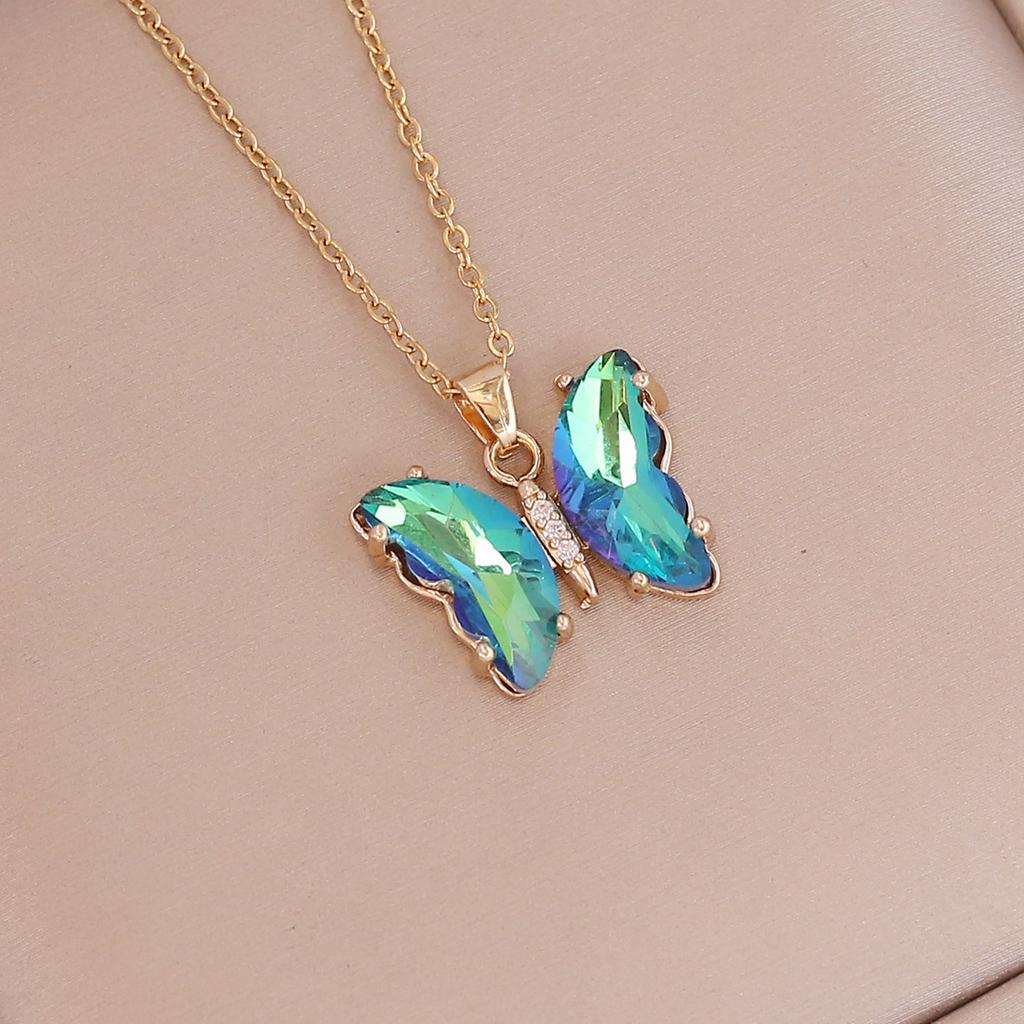 European American New Style Gradient Butterfly Necklace For Women Fashion Stainless Steel Jewelry Personalized Clavicle Chain