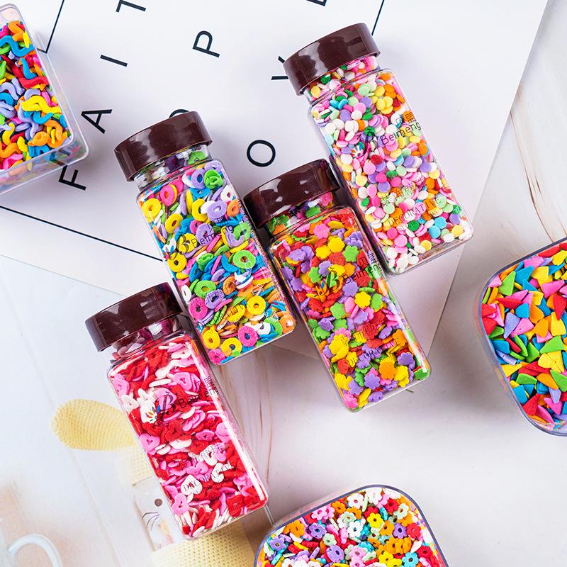 Bunte Zuckerformen: Herzen & Kurven zum Dekorieren von Kuchen, Desserts & Donuts