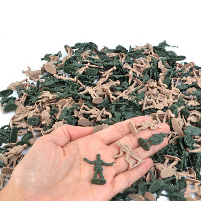 Military Pvc Miniature Soldier Model Set With For Dioramas And Collectors