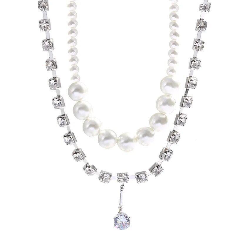 Elegant European & American Style Large Pearl Necklace - Luxurious, Unique Design Clavicle Chain for Women