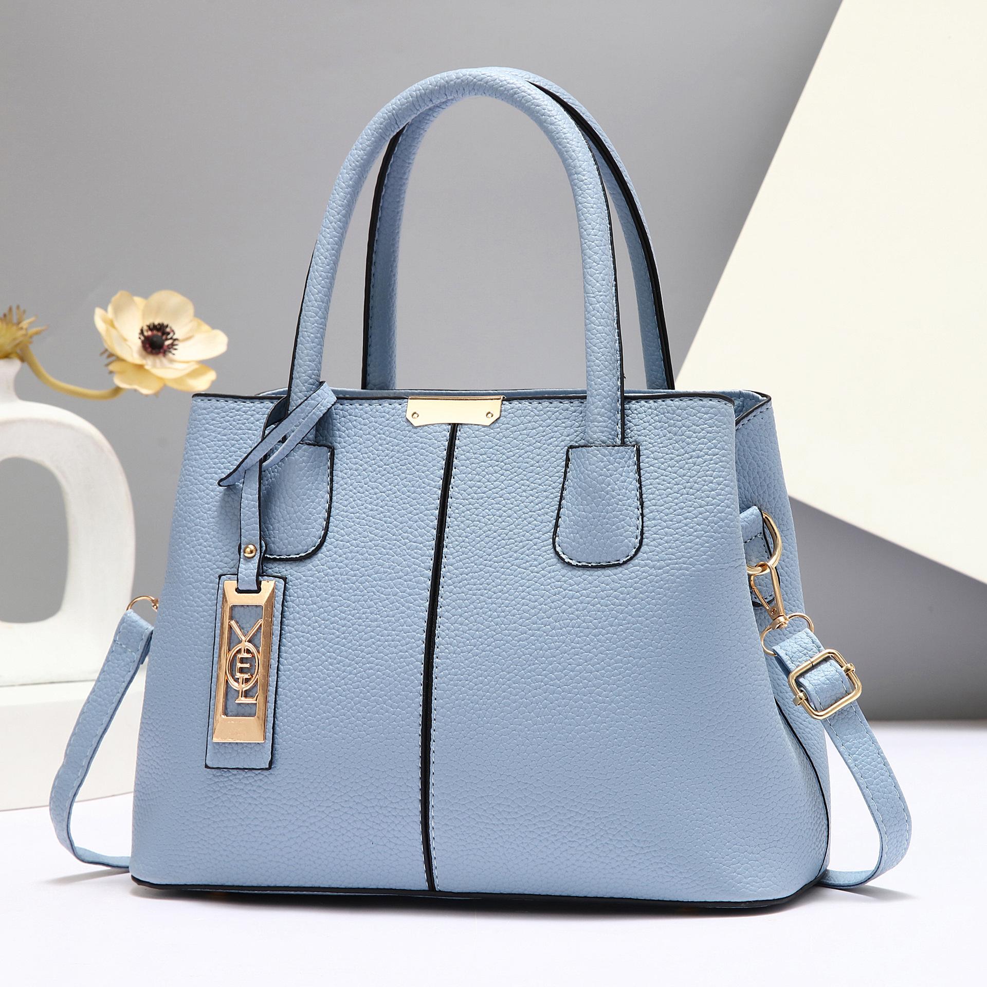 

Hot-selling bags women s bags new large-capacity tote bags women s handbags shoulder bags versatile messenger bags length 31 width 13 height 22 portable 14cm світло-синій колір