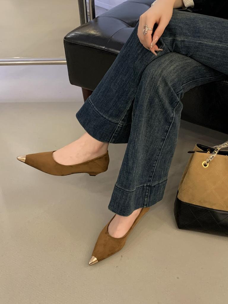 French Pointed Metal Head High Heels Women's 2025 New Suede Thick Heels, Thin Temperament Single Shoes