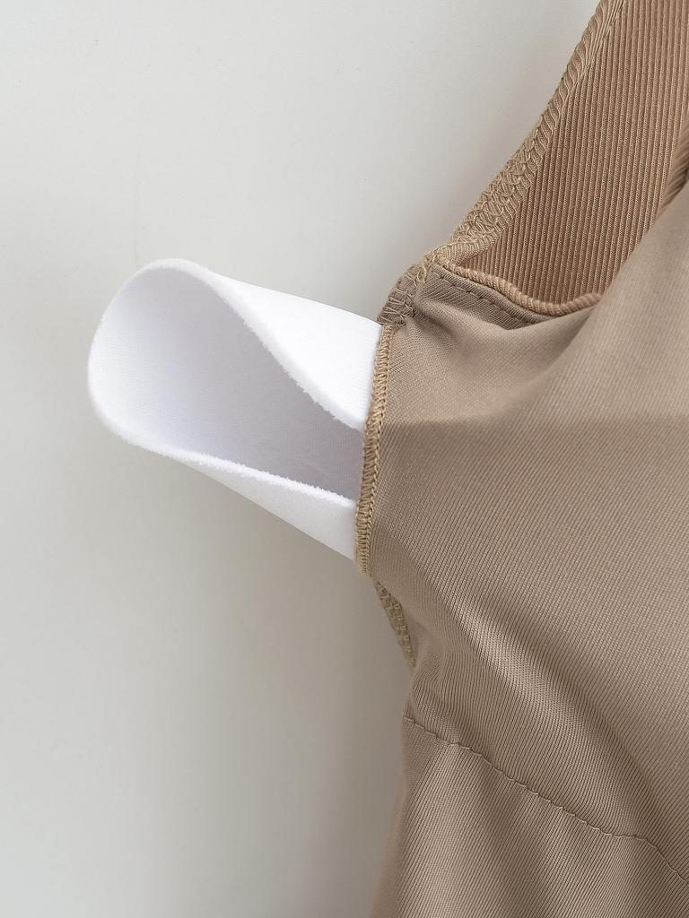 Women's U-Neck Padded Tank Top - Tight-Fit Summer Camisole, Backless, High-Waisted Style