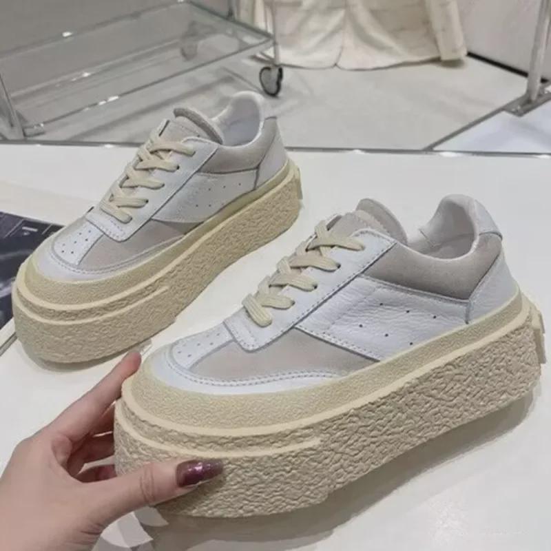 "2024 Autumn Women's Thick-Soled White Platform Sneakers - Stylish, Breathable Biscuit Casual Shoes"