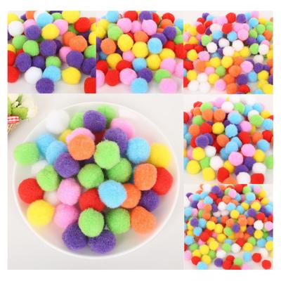 300 Stück Pompons zum Basteln, 10 mm, flauschige Filzbälle, einfarbig, flauschige Pompons für Puppen, Girlanden, DIY, Basteln, Dekorationen