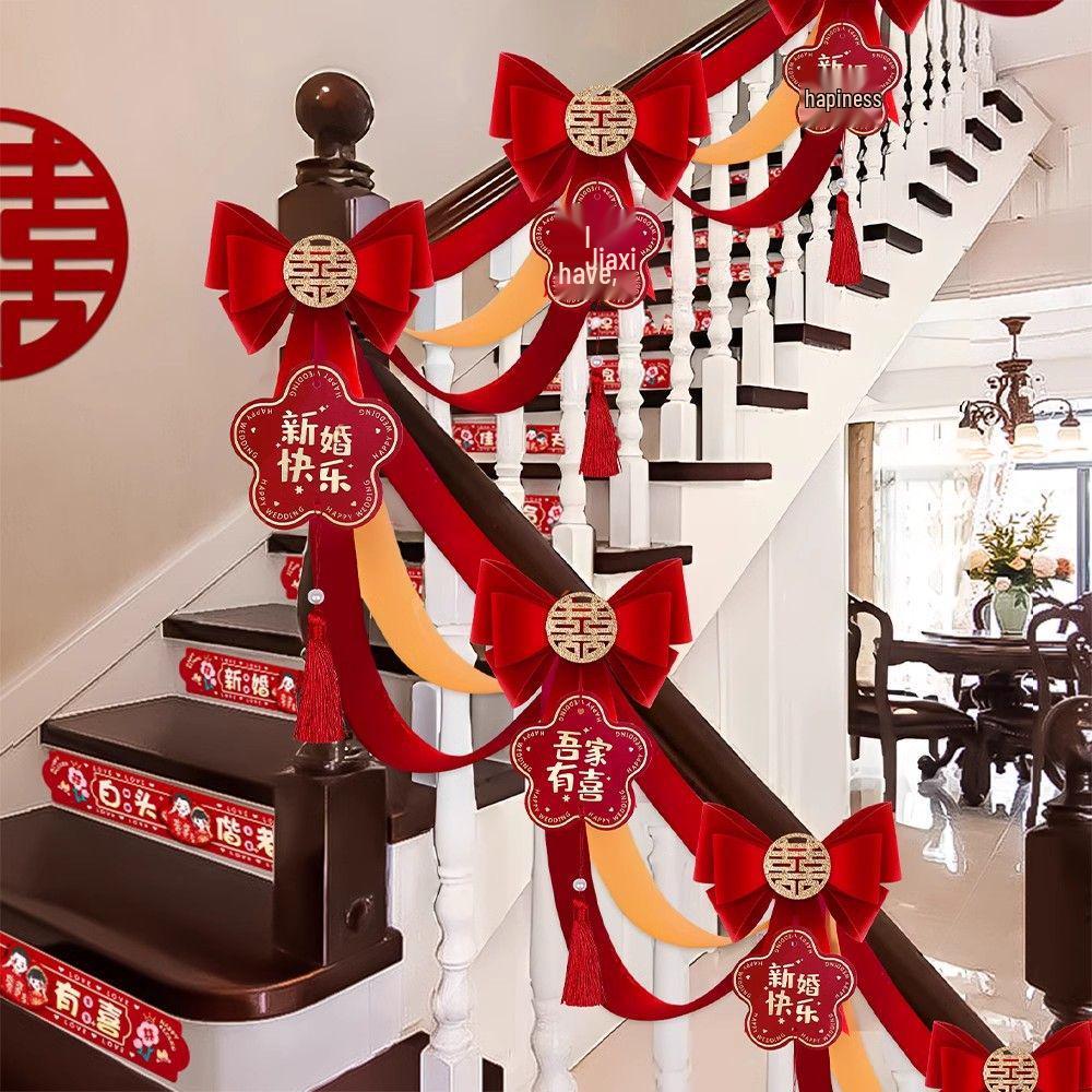 Wedding Stair Railing Decoration Set: Flowers, Balloons & More for a Stunning Wedding Room