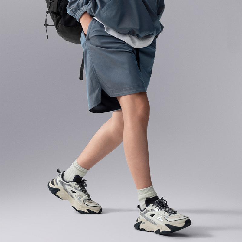 Li-Ning CF Series Solid Color Lace-Up Water-Resistant Woven Sports Shorts Men shorts Laser-Colorful AKSU643-1