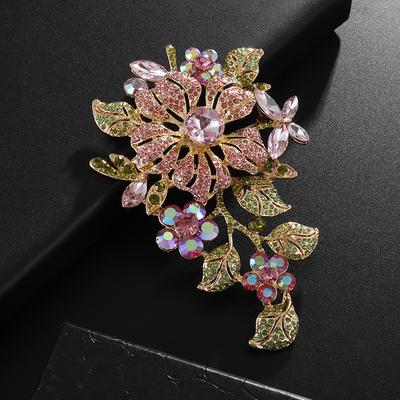 Crystal Flower Brooches for Women Luxury Silver Color Banquet Wedding Clothing Pin Female Gift