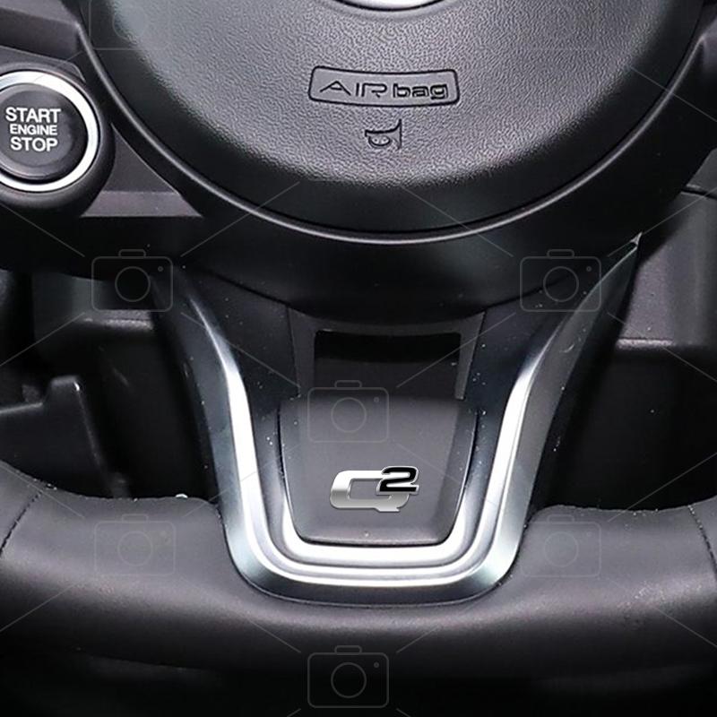 QGDM1 Car Metal Q2 Logo Badge Steering Wheel Decals Styling For Alfa Romeo Giulia Brera Tonale 156 Stelvio Emblems Sticker Accessories