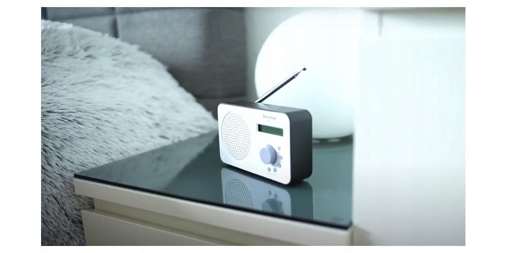 TechniSat VIOLA 2 Portable Radio DAB+ FM LCD Power Supply Batteries White