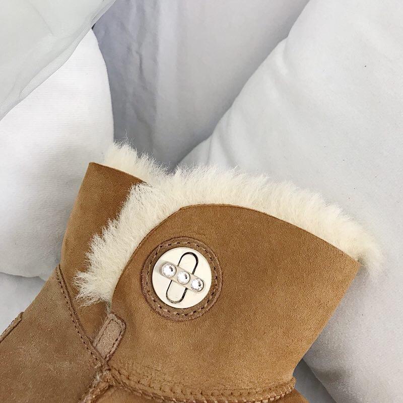 New Arrival 2025 Natural Fur 100% Genuine Sheepskin Snow Boots Shoes Women Wool Women Winter Snow Boots Brand Boots Women Shoes