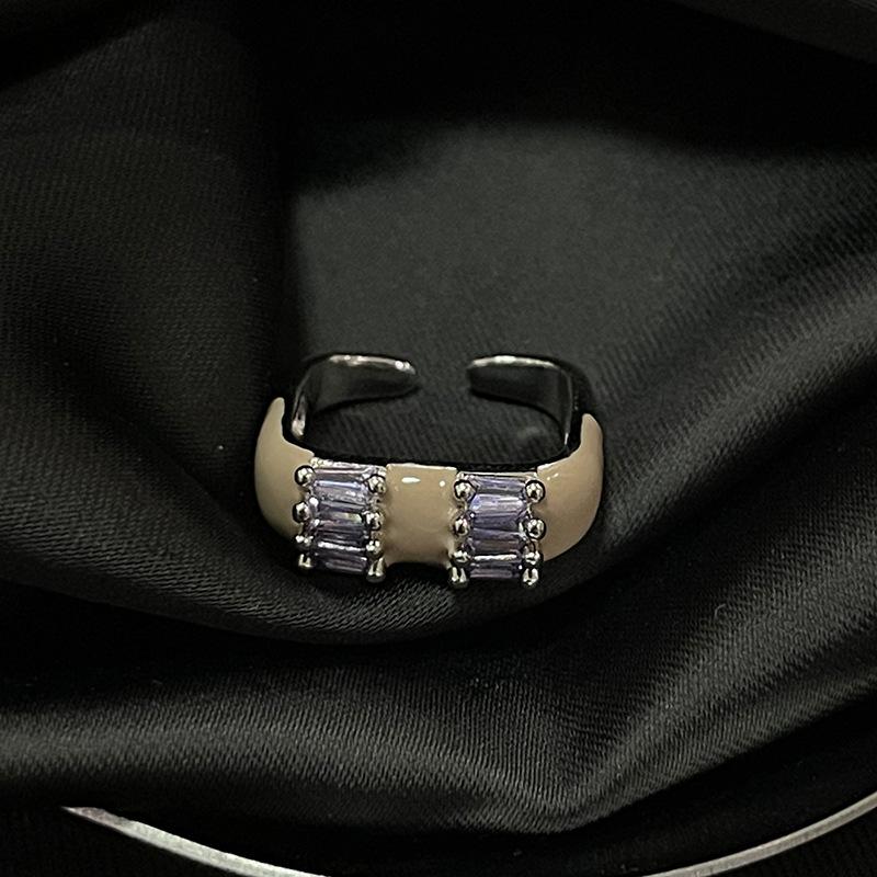 Light Luxury High-End Cold Wind French Full Diamond Zir*****Pen Ring Niche Design Butterfly Ring Woman