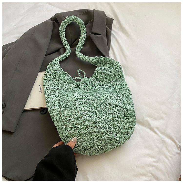 

Korean version 2025 new woven bag ins style literary wool bag shoulder bag seaside vacation hollow beach bag зелёный