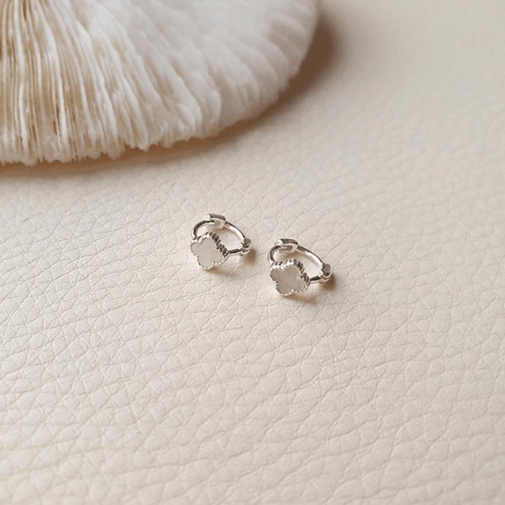 926 Silver Earrings, 15K Gold Plated Clover One-Touch