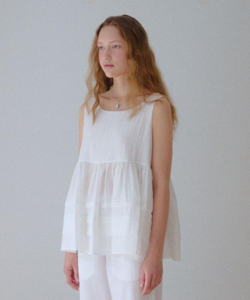 Okuka Tencel Flare Top - White