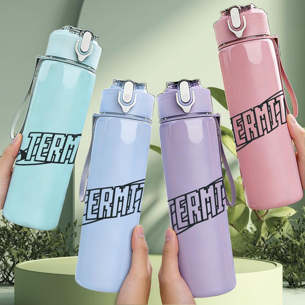 1PC Dark Band Group Rectangular Print 750ml Colorful Plastic Sports Water Bottle Leakproof Pop Up Lid with Straw for Outdoor Work Home Use