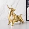 1 шт. Щаслива корова смола ремесла, Сучасна проста легка розкішна прикраса, Дім вітальня, ТВ-тумба, Офісна прикраса