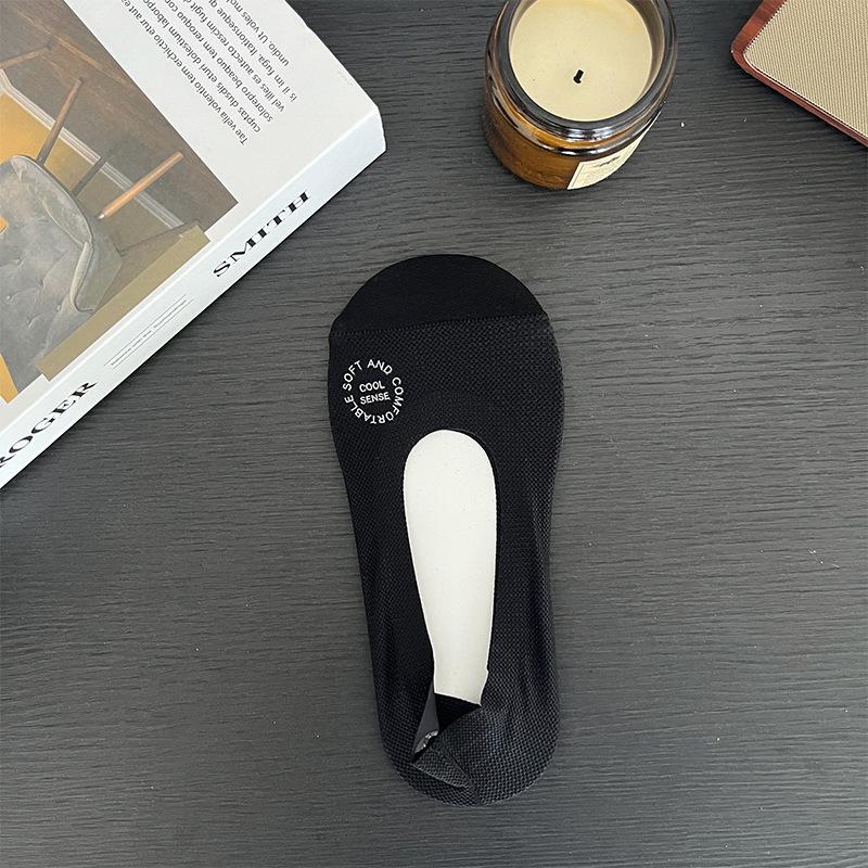 

5 пар носков Ice Silk Boat Socks, женские летние тонкие носки с нескользящей пяткой и подошвой, невидимые короткие носки с мелким отверстием 5 Pairs чёрный