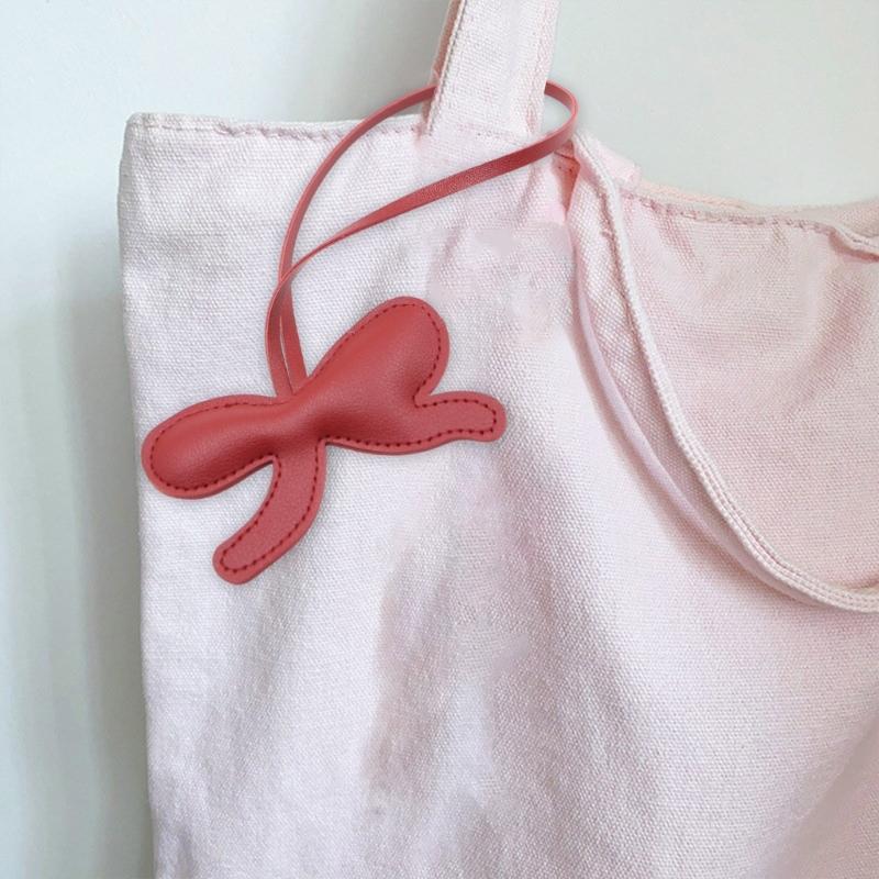 Leather Bowknot Keychain Purse Charm Fashionable Bag Accessories Bag Pendant PU Texture Suitable for Women Girls Present