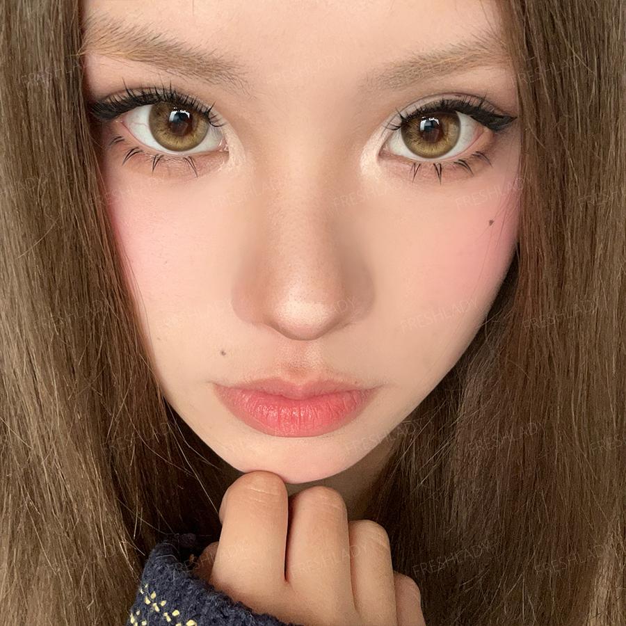 FreshLady 1 Pair 2pcs 14.20mm Yearly Disposable 40% Water Brown and Gray Colored Contact Lenses Daily&Makeup Use