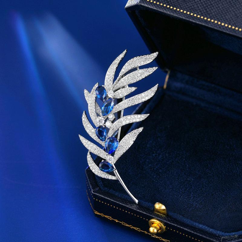 

Высококачественная одежда, элегантный темпераментный блейзер, аксессуары, женская имитация легкой булавки, инкрустированная медью, брошь в виде пера и листа из циркония