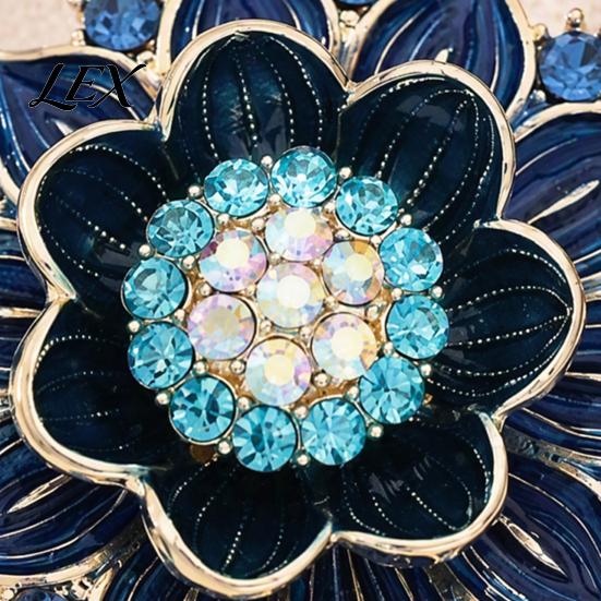 Rhinestone Embellished Pin Retro Flower Brooch Pin, Floral Lapel with Durable Metal Rhinestone, Clothing Jewelry Accessory for Women Girls