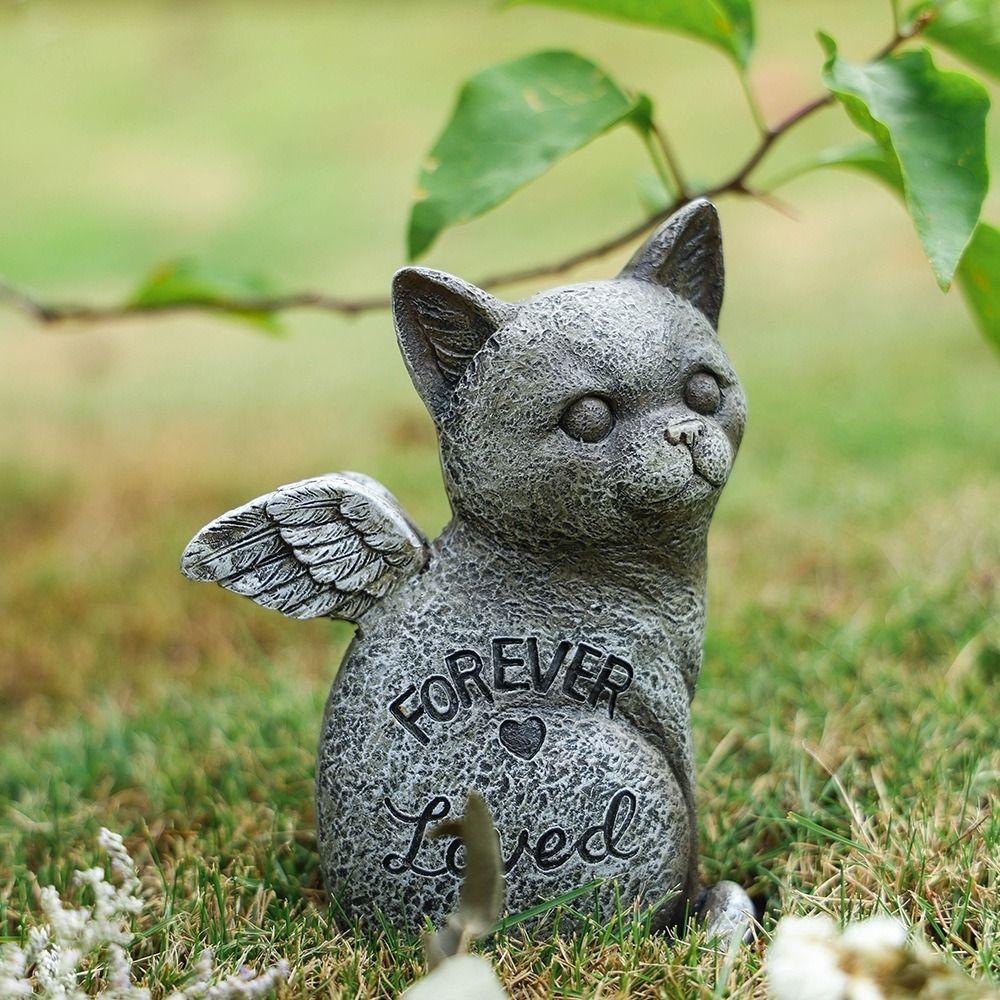 Weatherproof Pet Dog Cats Memorial Sculpture Resin Small Animal Monument  Indoor Display