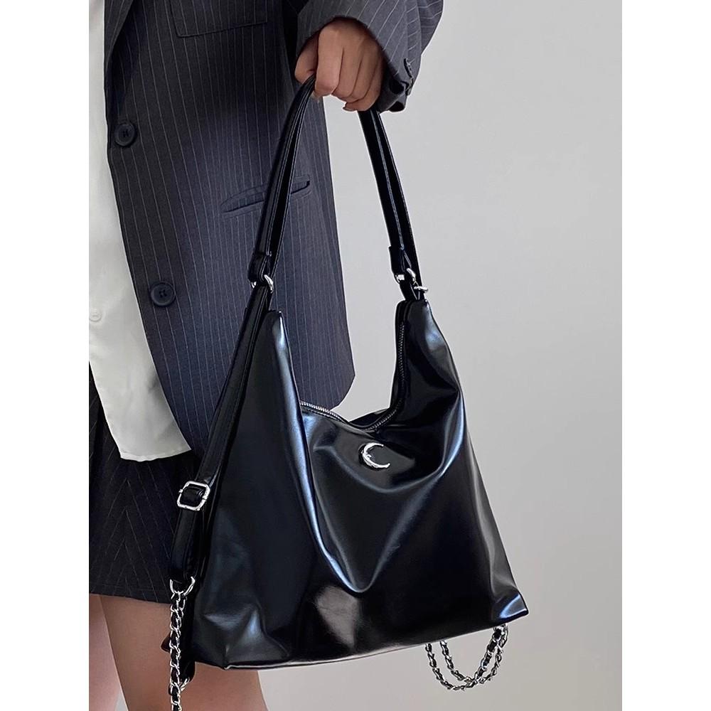 Ielgy Large-Capacity Commuter Soft Leather Multi-Purpose Backpack Preppy Style Fashion All-Match Chain Shoulder Tote Bag
